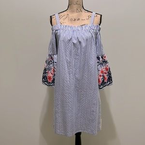 J Howard Brans Dress. Size 8. Blue & White Stripe.